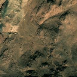 Satellite imagery of Naqb Waţīyah, EG