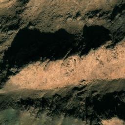 Satellite imagery of Naqb Waţīyah, EG