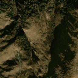Satellite imagery of Chaikumbā Ḍā̃ḍā, NP