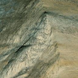 Satellite imagery of Lagu Lunggu, CN