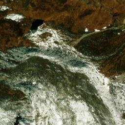Satellite imagery of Zhowa Kungla, CN