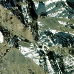 Satellite imagery of Lāpuchuṅ, CN