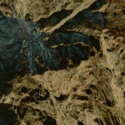 Satellite imagery of Kyāmpu Ḍā̃ḍā, NP