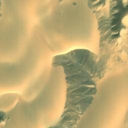 Satellite imagery of ‘Ilw Raḑīyah, EG