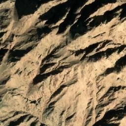Satellite imagery of Jabal Umm Mişmah, EG