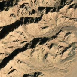 Satellite imagery of Jabal Umm Mişmah, EG