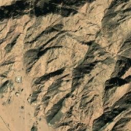 Satellite imagery of Jabal Umm Mişmah, EG