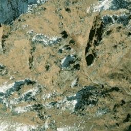 Satellite imagery of Pharak Ḍā̃ḍā, NP