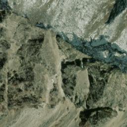 Satellite imagery of Duiā̃gan Chuli̇̄, NP