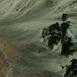 Satellite imagery of Duiā̃gan Chuli̇̄, NP