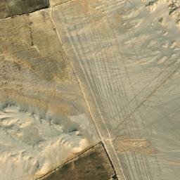 Satellite imagery of Jabal al Jarf al Aḩmar, EG