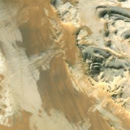 Satellite imagery of Fajjat Yādum, EG