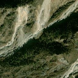Satellite imagery of Saklā Ḍā̃ḍā, NP