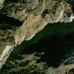 Satellite imagery of Saklā Ḍā̃ḍā, NP