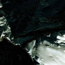 Satellite imagery of Yangra, CN