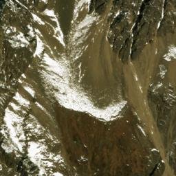 Satellite imagery of Wujinbaima La, CN