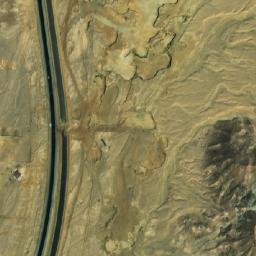 Satellite imagery of Naqb al Bahnasāwī, EG