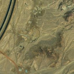 Satellite imagery of Naqb al Bahnasāwī, EG