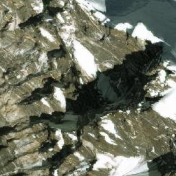 Satellite imagery of Labuche Kang II, CN