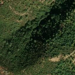 Satellite imagery of Guphā Lek, NP