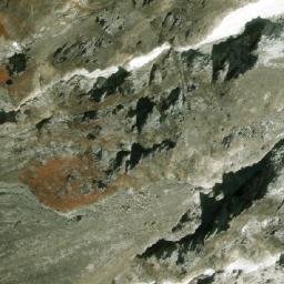 Satellite imagery of Naubyāsu Lek, NP