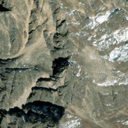 Satellite imagery of Chhubar Ḍā̃ḍā, NP