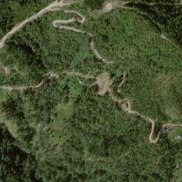 Satellite imagery of Khāmdes Maruṅ Deurāli̇̄, NP