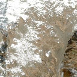Satellite imagery of Caqu Ri, CN