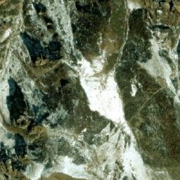 Satellite imagery of Siṅlā Ḍā̃ḍā, NP