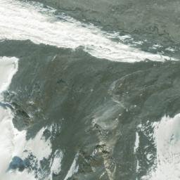 Satellite imagery of Qomosam Zhubma, CN
