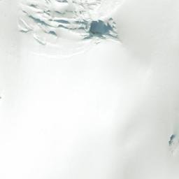 Satellite imagery of Qomosam Zhubma, CN