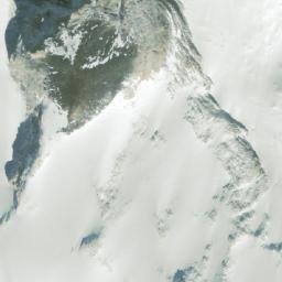 Satellite imagery of Qomosam Zhubma, CN