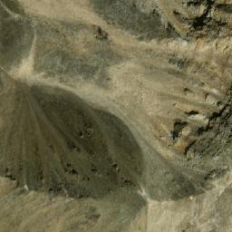 Satellite imagery of Qomo, CN