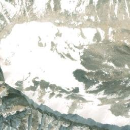 Satellite imagery of Tongqiang, CN