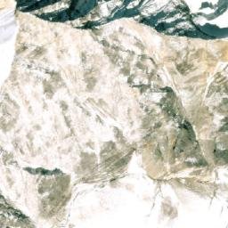 Satellite imagery of Chomo Pāmari̇̄, CN