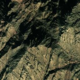 Satellite imagery of Jabal Khanşūr al Ghāshī, EG