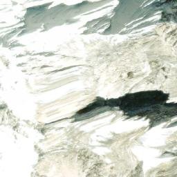 Satellite imagery of Pāṅbuk, NP