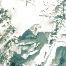 Satellite imagery of Gauri̇̄shaṅkar Himāl, CN