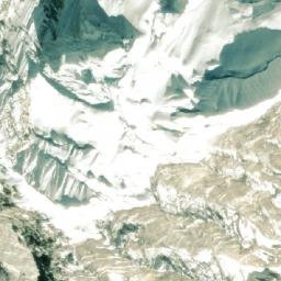 Satellite imagery of Gauri̇̄shaṅkar Himāl, CN