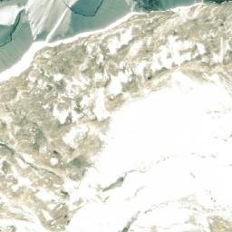 Satellite imagery of Gauri̇̄shaṅkar Himāl, CN