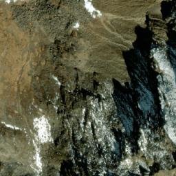 Satellite imagery of Phumā Bhañjyāṅ, CN