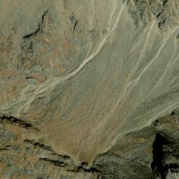 Satellite imagery of Lāsākipchyāṅ Ḍā̃ḍā, NP