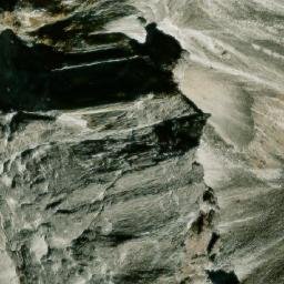 Satellite imagery of Khumuche Himāl, NP