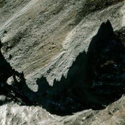 Satellite imagery of Khumuche Himāl, NP