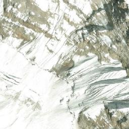 Satellite imagery of Janak Chuli̇̄, CN