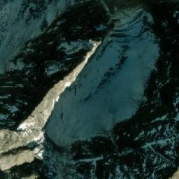 Satellite imagery of Dorjepām Ḍā̃ḍā, NP