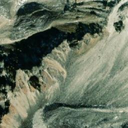 Satellite imagery of Ngoinbo La, CN
