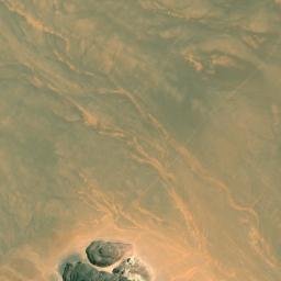 Satellite imagery of Al Jamāmīs, EG