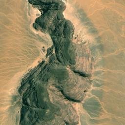 Satellite imagery of Al Jamāmīs, EG