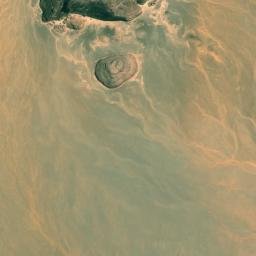 Satellite imagery of Al Jamāmīs, EG